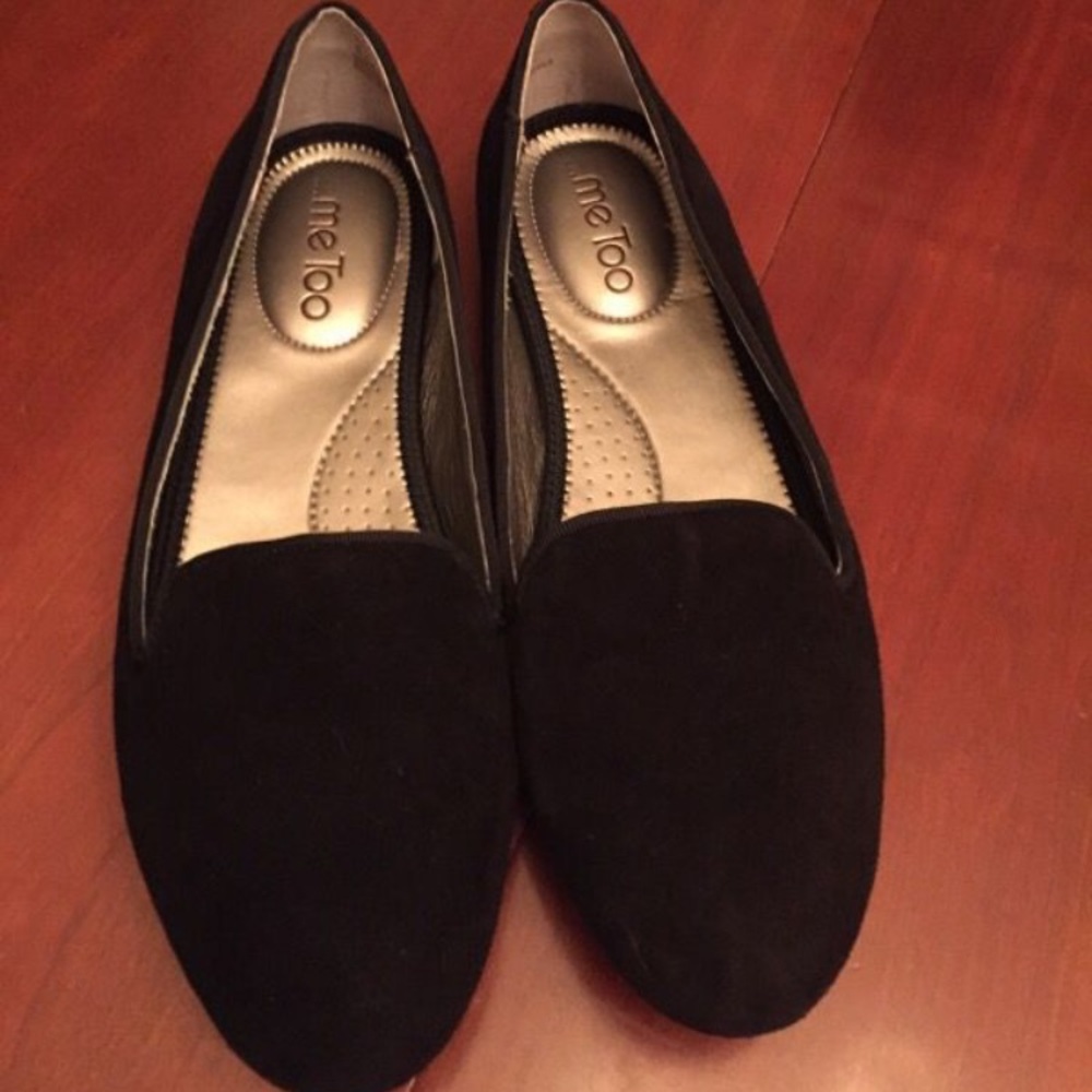 Me Too brand black sued loafer